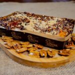Cuca Gourmet Doce de Leite com Nozes(1) (Copy)